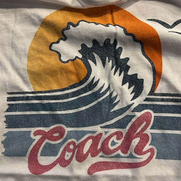 Coach Waves S/S T-Shirt Size Small - Picture 5 of 6